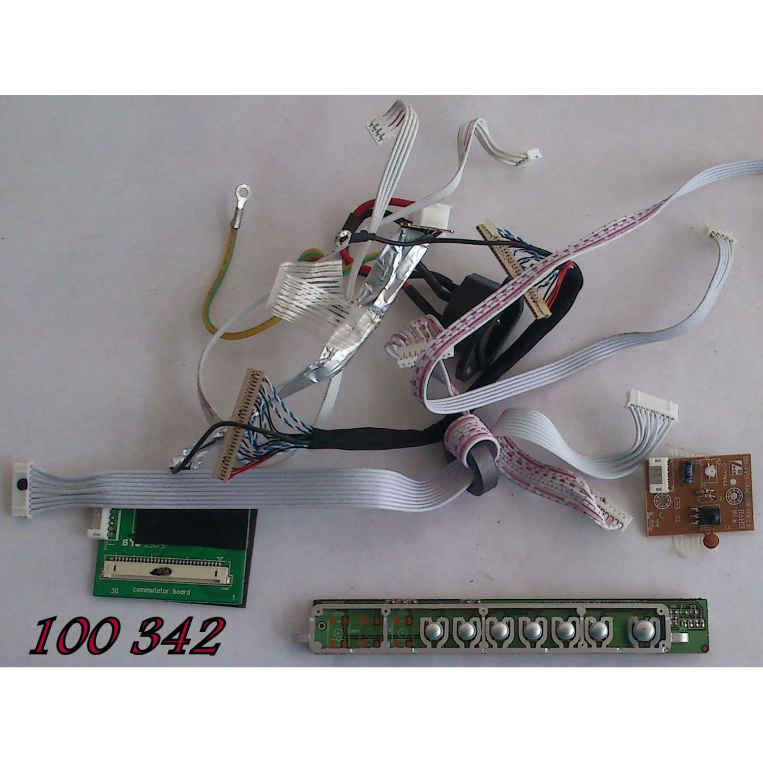 KIT DE CABLES PARA TV / COBY TFTV1524